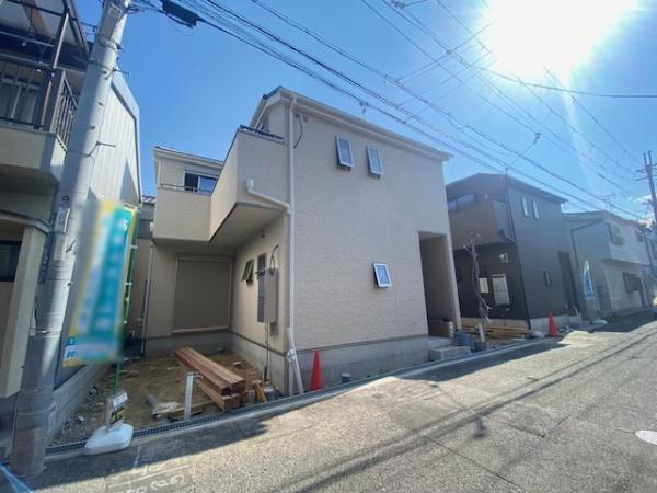 寝屋川市高柳７丁目の新築一戸建