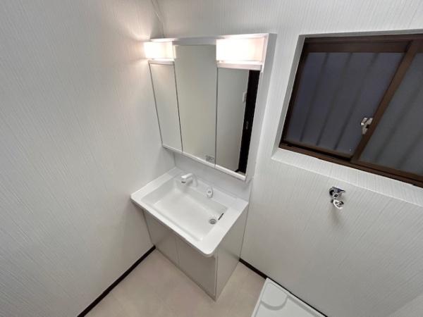 枚方市出屋敷元町２丁目の中古一戸建て