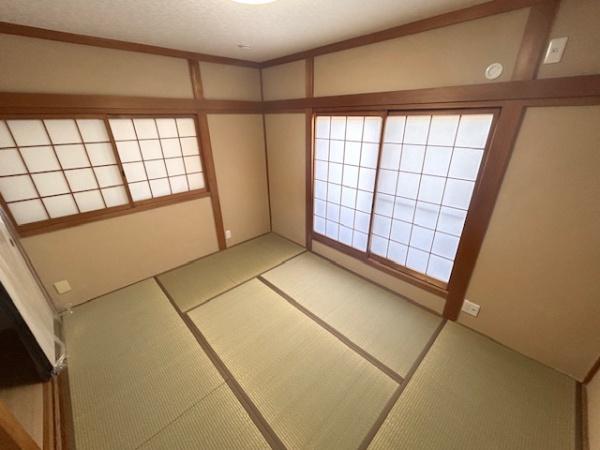 枚方市出屋敷元町２丁目の中古一戸建て