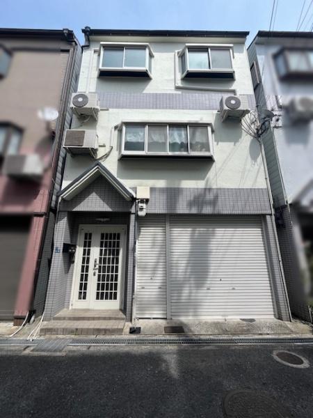 寝屋川市中神田町の中古一戸建