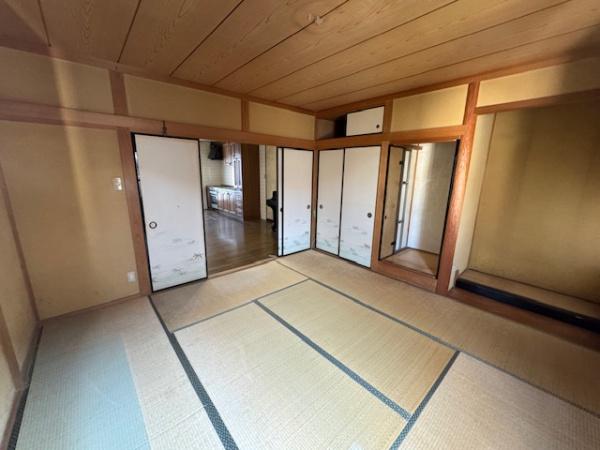 枚方市須山町の中古一戸建て