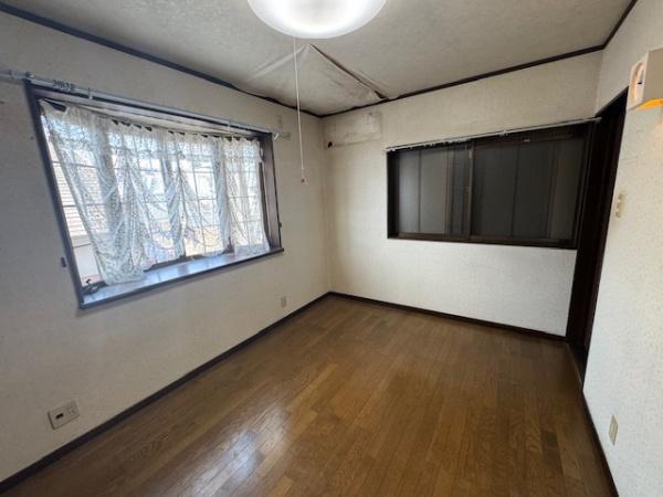 枚方市須山町の中古一戸建て