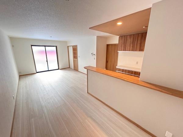 寝屋川市高柳栄町の新築一戸建
