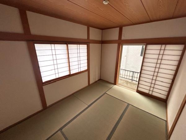 寝屋川市末広町の中古一戸建て