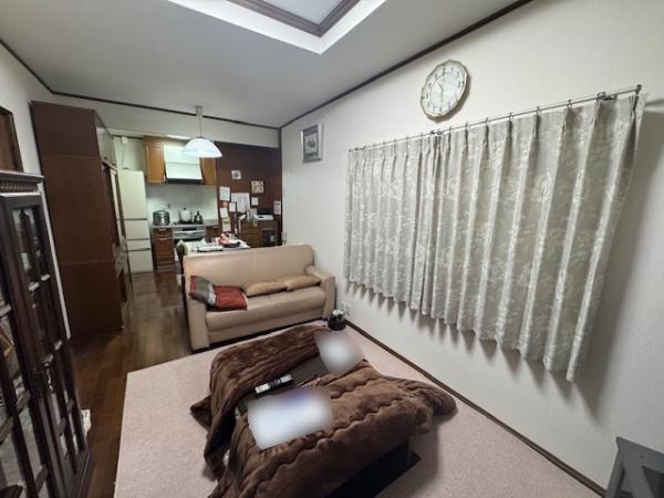寝屋川市太秦中町の中古一戸建
