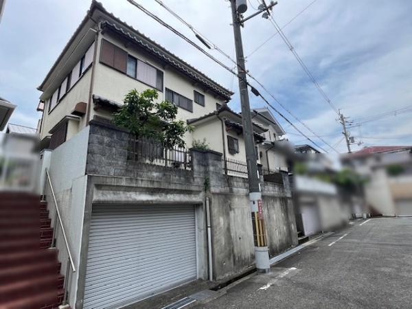 枚方市山之上北町の中古一戸建て