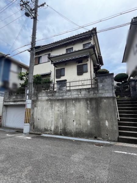 枚方市山之上北町の中古一戸建て