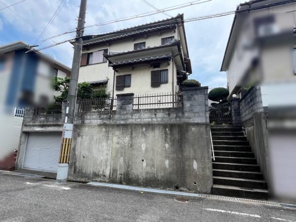 枚方市山之上北町の中古一戸建て