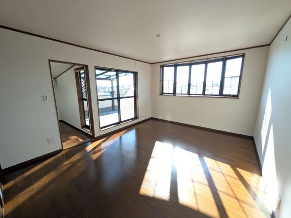 枚方市山之上西町の中古一戸建て