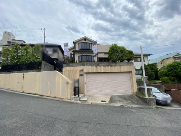 枚方市山之上西町の中古一戸建て