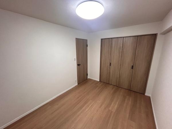 オークヒルズ香里四番館