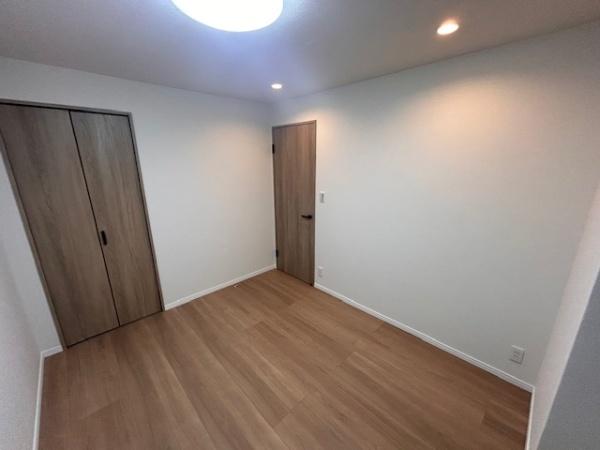 オークヒルズ香里四番館