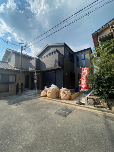 寝屋川市葛原１丁目の新築一戸建