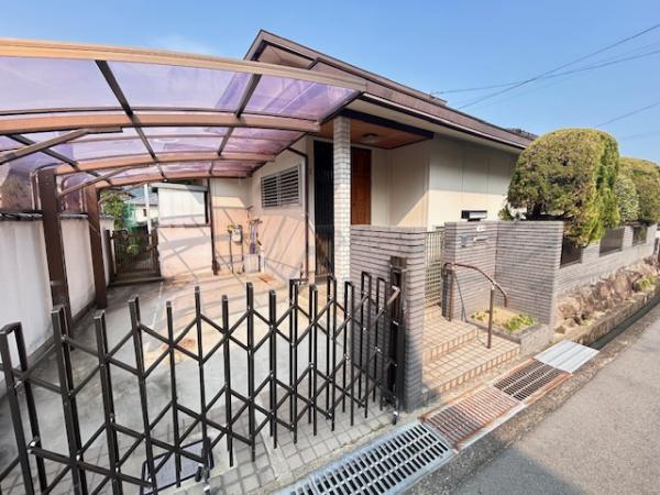 茨木市山手台３丁目の中古一戸建て