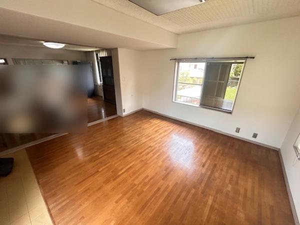 茨木市山手台３丁目の中古一戸建