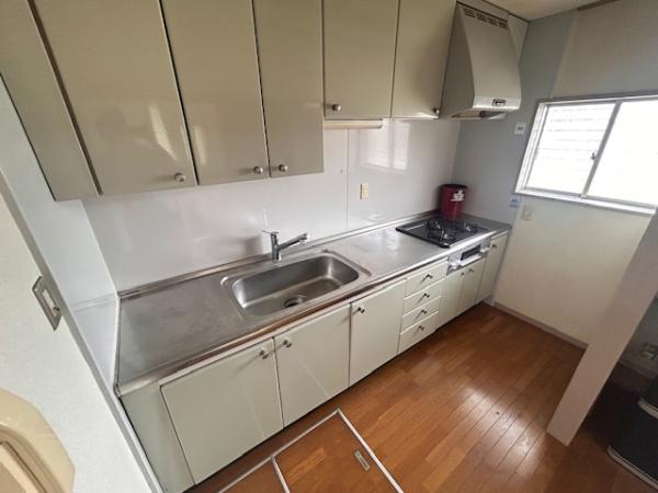 茨木市山手台３丁目の中古一戸建