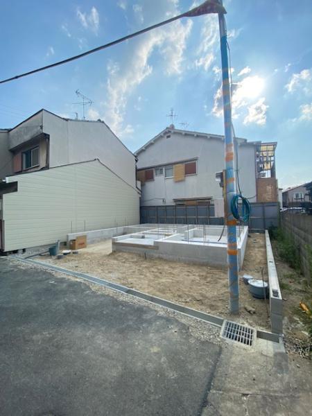 寝屋川市萱島東２丁目の新築一戸建