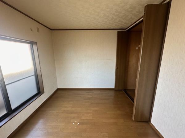 寝屋川市高柳２丁目の中古一戸建て