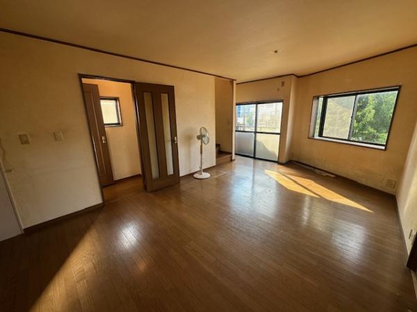 寝屋川市高柳２丁目の中古一戸建て