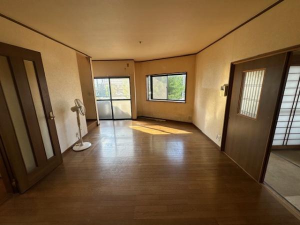 寝屋川市高柳２丁目の中古一戸建て