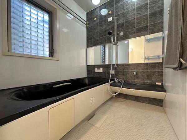 枚方市長尾元町３丁目の中古一戸建て