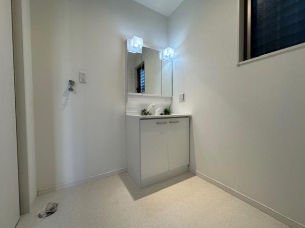 枚方市長尾元町３丁目の中古一戸建て