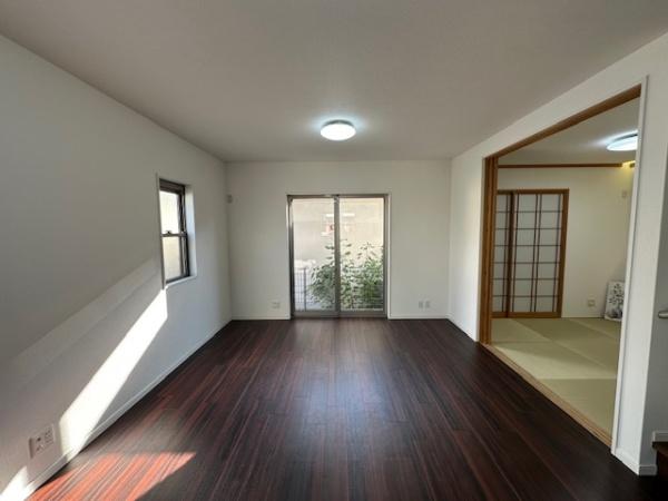 枚方市長尾元町３丁目の中古一戸建て