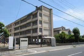 門真市東田町の中古一戸建て(門真市立二島小学校)
