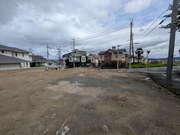 枚方市香里ケ丘８丁目の土地