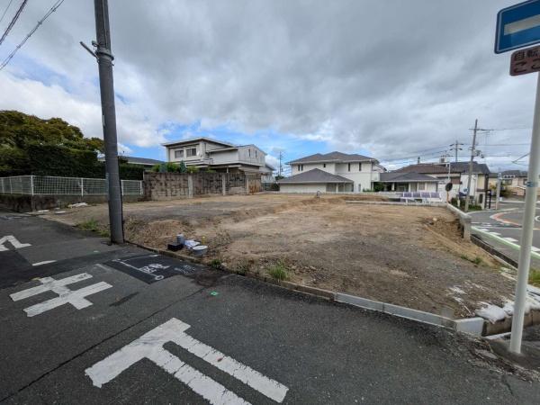 枚方市香里ケ丘８丁目の土地