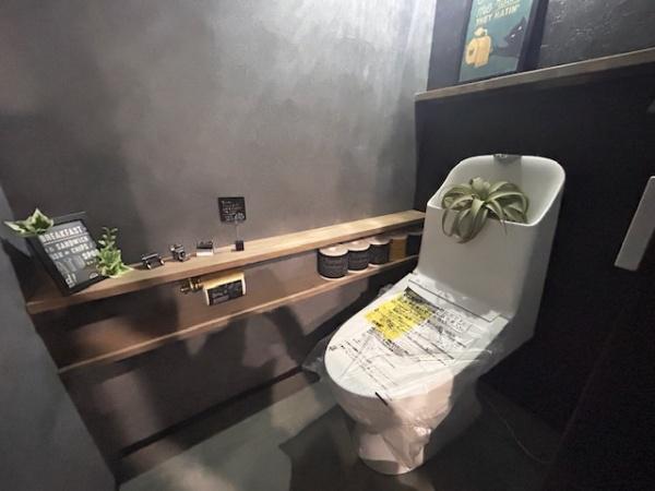 枚方市田口1丁目の中古一戸建て(トイレ)