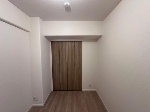 寝屋川コーポラス(子供部屋)