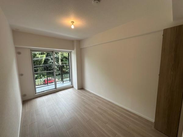 寝屋川コーポラス(寝室)