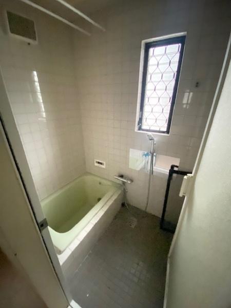 寝屋川市池田西町の中古一戸建