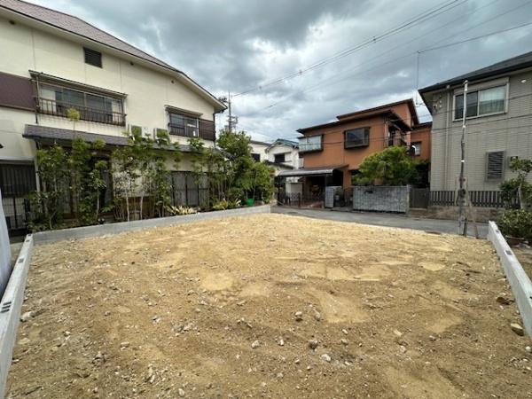 寝屋川市葛原１丁目の新築一戸建