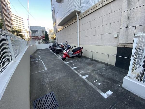 ロイヤルメドゥ香里園タワー