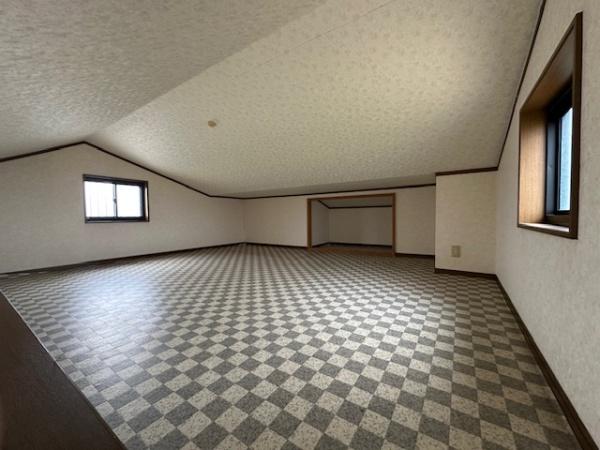 寝屋川市高柳２丁目の中古一戸建て