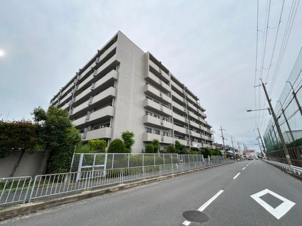 枚方長尾ガーデンハウス