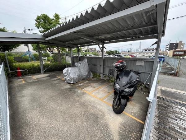 枚方長尾ガーデンハウス