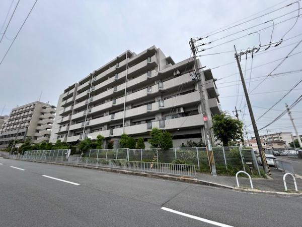 枚方長尾ガーデンハウス