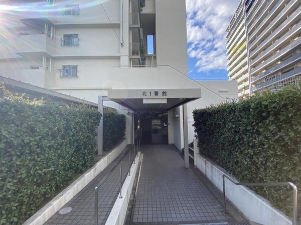寝屋川東ファミリータウン北1番館