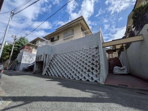 寝屋川市菅相塚町の中古一戸建て