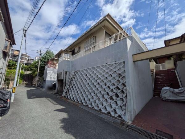 寝屋川市菅相塚町の中古一戸建て
