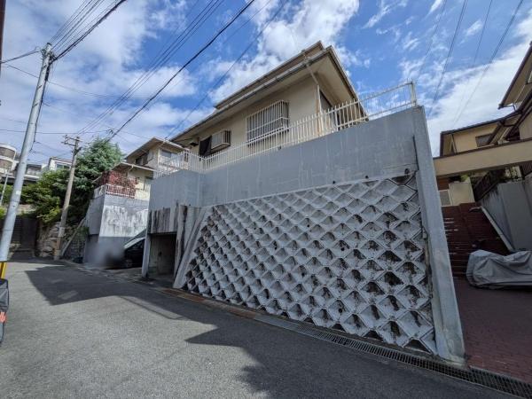 寝屋川市菅相塚町の中古一戸建て