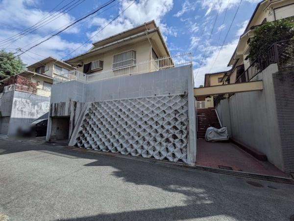 寝屋川市菅相塚町の中古一戸建て