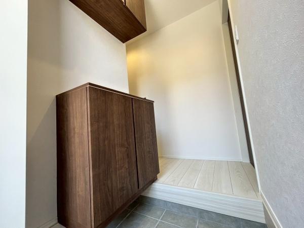 寝屋川市高柳５丁目の新築一戸建