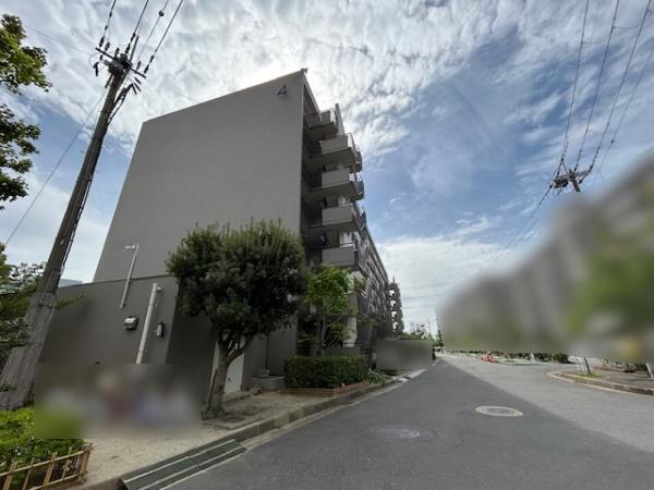労住まきのハイツ四号棟