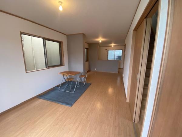 寝屋川市池田旭町の中古一戸建