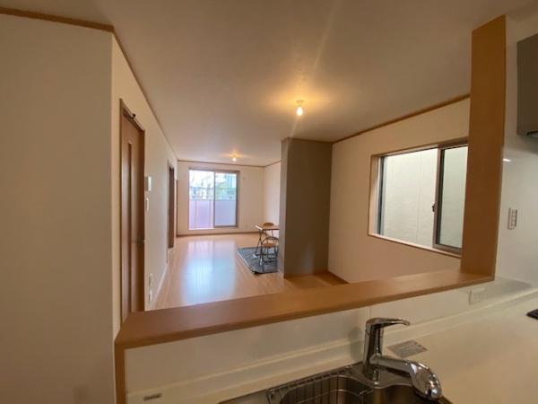 寝屋川市池田旭町の中古一戸建