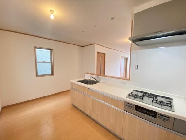 寝屋川市池田旭町の中古一戸建て